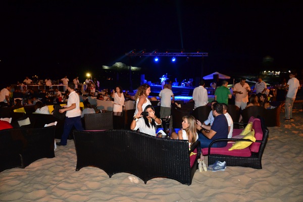 Soul Music with Gisele at Edde Sands
